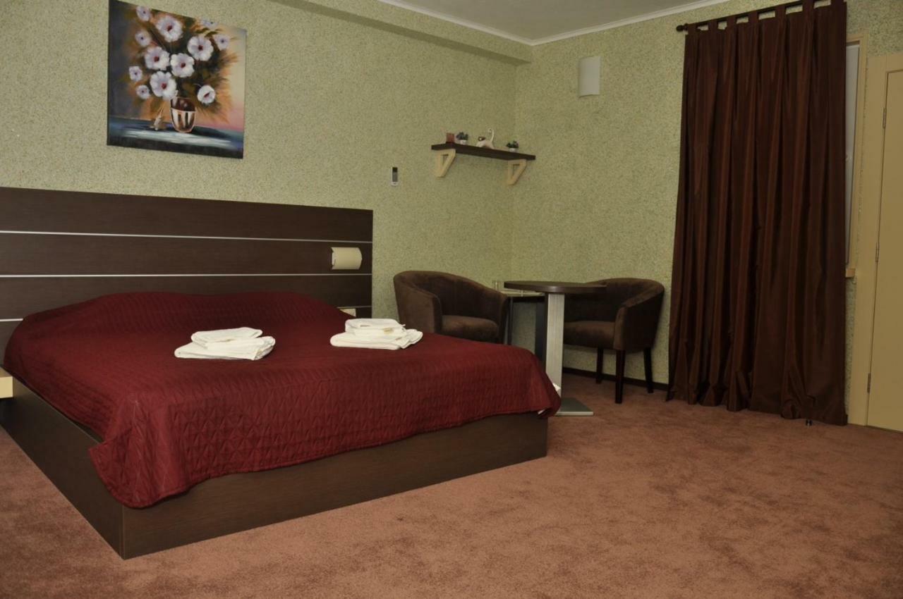 Motel-Yasniy Dnipro Exterior photo